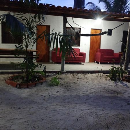 Hostel E Camping Na Rua Das Flores Santo Amaro do Maranhao Exterior foto